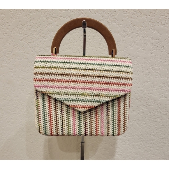 NWT Isaac Mizrahi Multicolor Woven Handbag Purse with Gold Chain Strap - Picture 1 of 13